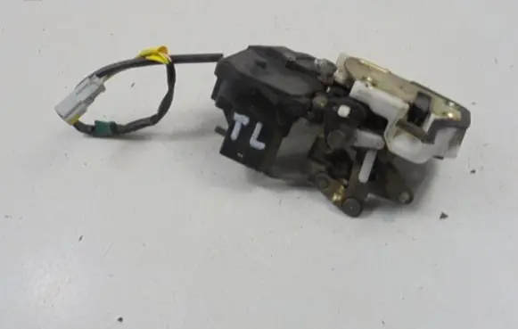 Honda Civic Rear door lock