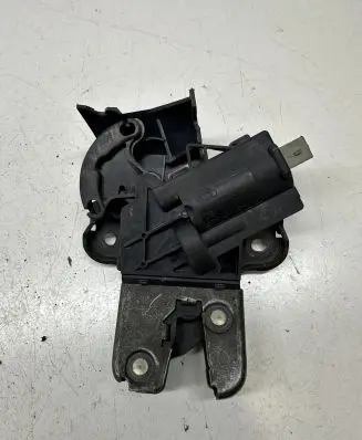 Audi A4 S4 B7 8E 8H Tailgate/trunk/boot lock/catch/latch 4F5827505C