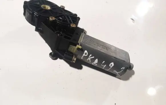 Volkswagen Phaeton Seat adjustment motor 0390201963