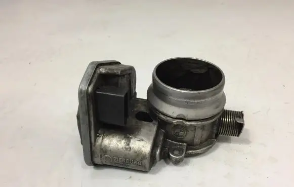 BMW 3 E90 E91 Throttle valve 7804373