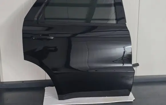 Dodge Durango III Rear door 