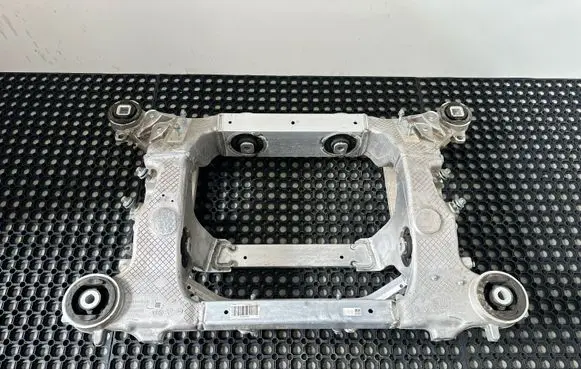 BMW iX Rear subframe 8847172