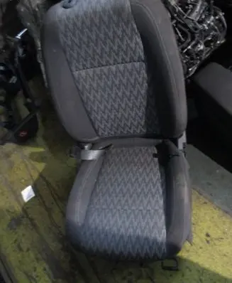Opel Mokka Front passenger seat 