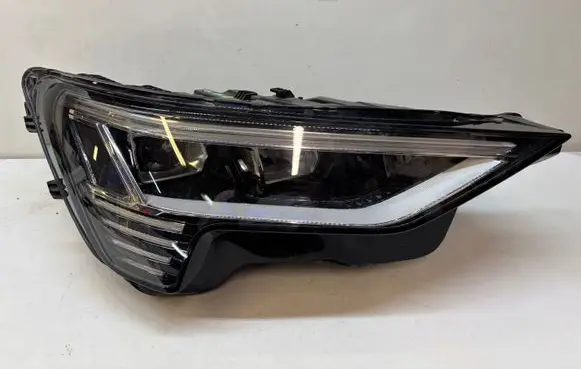 Audi Q8 e-tron Headlight/headlamp 4KE941040 050220082418 030111023400