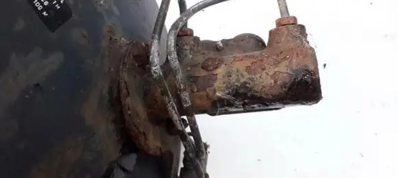 Ford Galaxy Master brake cylinder