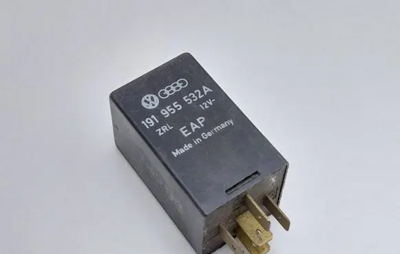 Volkswagen Golf IV Other relay 191955532A
