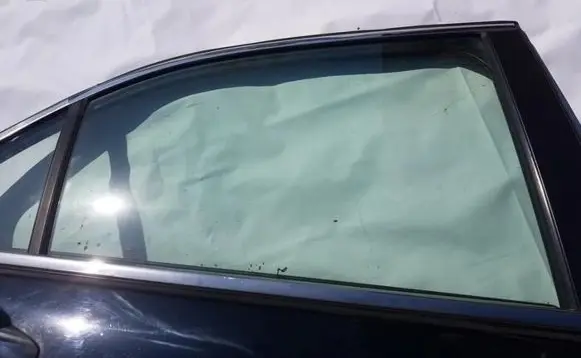 Honda Accord Rear door window glass