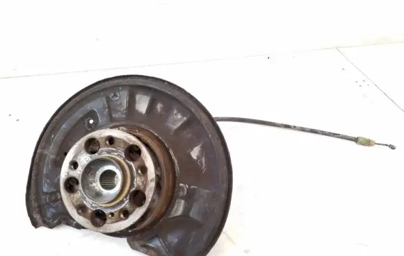 Mercedes-Benz E C207 W207 Rear wheel hub A2043500341