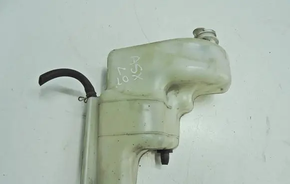 Mitsubishi ASX Fuel expansion tank 