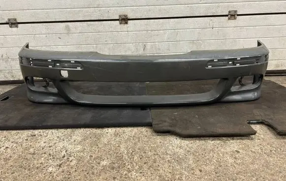 BMW M5 Front bumper 51112494192