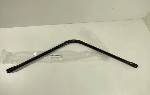 BMW 1 F40 Radiator support slam panel bracket 51647488284 7488284