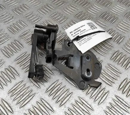 Peugeot 2008 II Rear air suspension level height sensor 9824501180