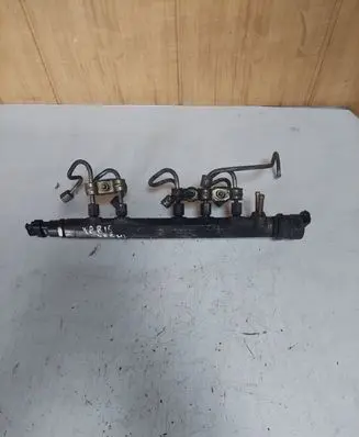 Toyota Yaris Verso Fuel main line pipe