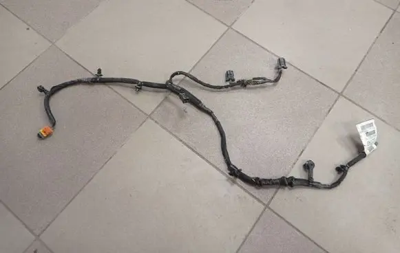 Chrysler Pacifica Seat wiring loom P68276127AD 68276127AD 68276127AE