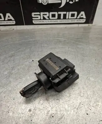 Mercedes-Benz E W211 Ignition lock 2115452308 0012168771606126 33002213