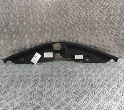 Radiator trim