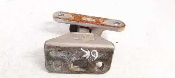 Mercedes-Benz E W211 Rear door lower hinge