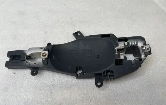 BMW X5 E70 Front door exterior handle E7XFD