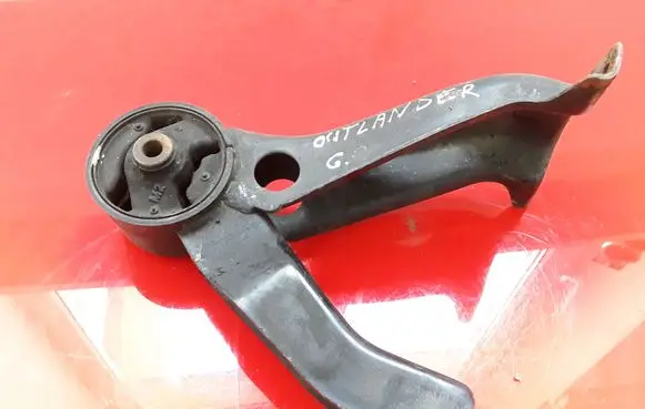 Mitsubishi Outlander Gearbox mount