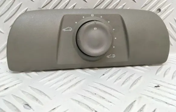 Renault Laguna II Sunroof switch 8200001165