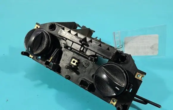 Iveco Daily 3rd gen Climate control/heater control trim IMPRK1499319