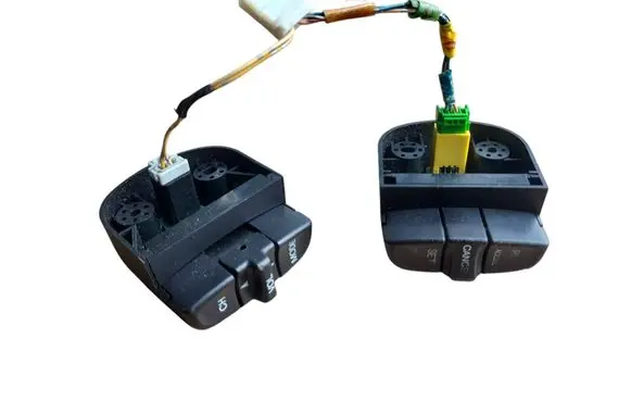 Honda CR-V Multifunctional control switch/knob M28023 M19824