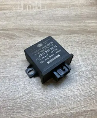 Mercedes-Benz E W211 Light module LCM A2118203226