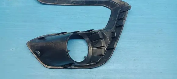 Ford Ka Front fog light trim/grill J7BB-15A298-L