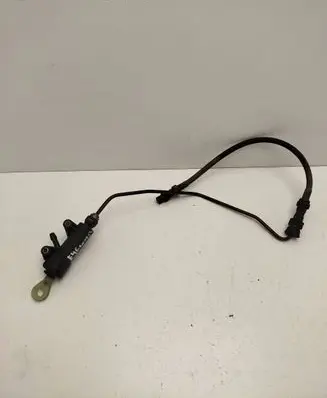 BMW 3 E46 Clutch master cylinder 21526758822