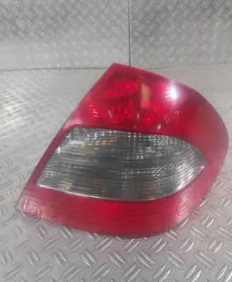 Mercedes-Benz E W211 Rear/tail lights A2118202464
