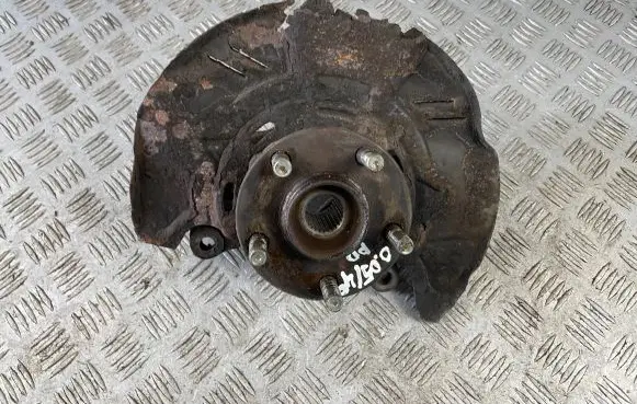 Front wheel hub