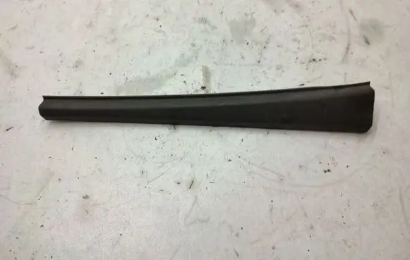 Dashboard side end trim