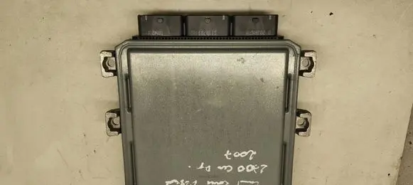 Land Rover Discovery 3 - LR3 Engine control unit/module 5WS40405E NNW507860 7H2Q12A650AF