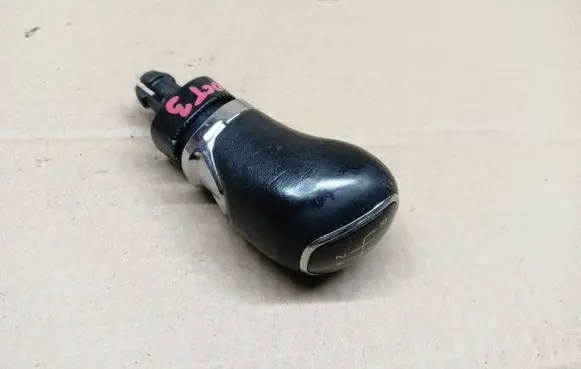 Skoda Octavia Mk3 (5E) Gear shift rod 
