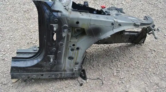 Front quarter panel