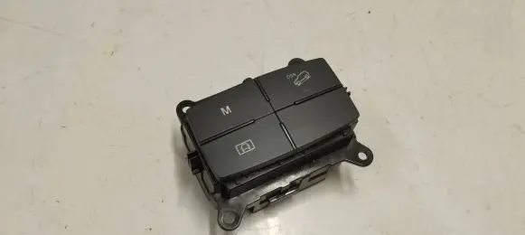 Multifunctional control switch/knob