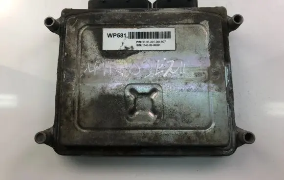 Dacia Dokker Engine control unit/module ECU 0101A01001007