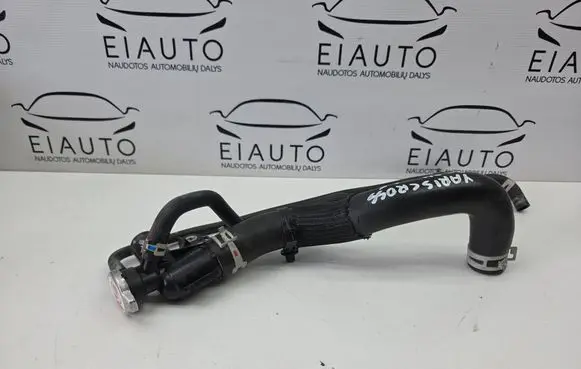 Engine coolant pipe/hose
