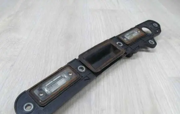 Volkswagen PASSAT B6 Number plate light 3B5943021E 35698