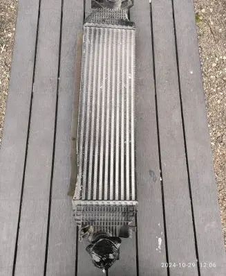 Ford Focus Intercooler radiator G1FY6K775rd 20170321
