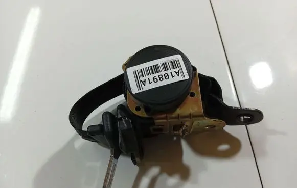 Mini One - Cooper R50 - 53 Rear seatbelt 7055964