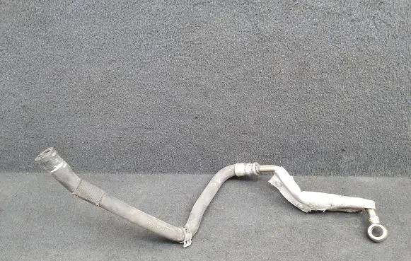 Audi A4 S4 B8 8K Turbo turbocharger oiling pipe/hose 06H121492C