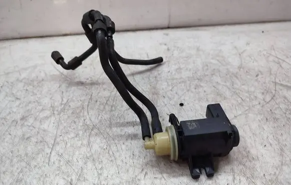 Skoda Karoq Turbo solenoid valve 1K0906627B