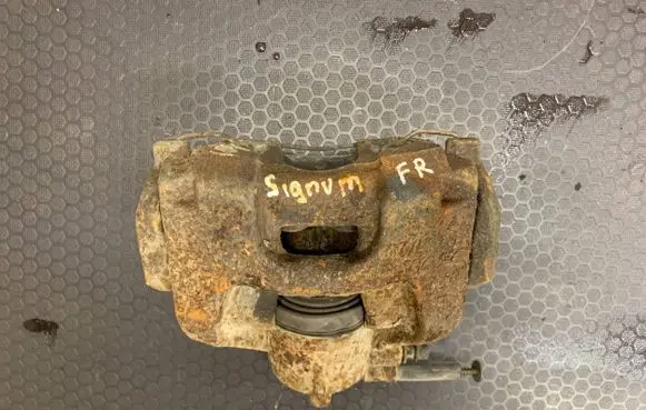 Opel Signum Front brake caliper FN35725