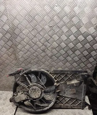 Electric radiator cooling fan