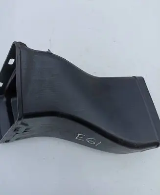 BMW 5 E60 E61 Intercooler air channel guide 7178085 1460913