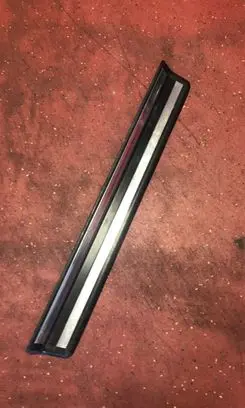 BMW 3 E46 Side skirt front trim 8219186