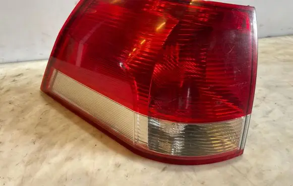 Opel Vectra C Rear/tail lights 24469461 443001