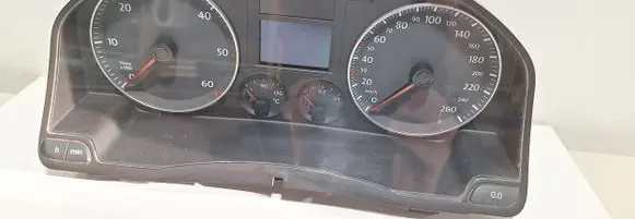 Volkswagen Golf V Speedometer (instrument cluster) 1K0920861B