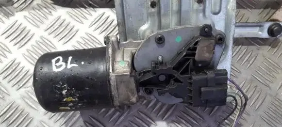 Renault Scenic II - Grand scenic II Wiper motor